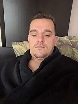 Snapshot of Huge_cock22cm chatting on March 19, 2026, 6:06 am Huge cock22cm online show from March 19, 2026, 6:06 am