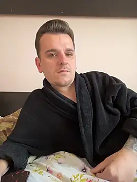 Snapshot of Huge_cock22cm chatting on March 23, 2026, 7:01 am Huge cock22cm online show from March 23, 2026, 7:01 am