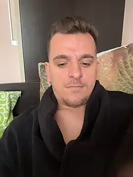 Snapshot of Huge_cock22cm chatting on March 29, 2026, 10:59 am Huge cock22cm online show from March 29, 2026, 10:59 am