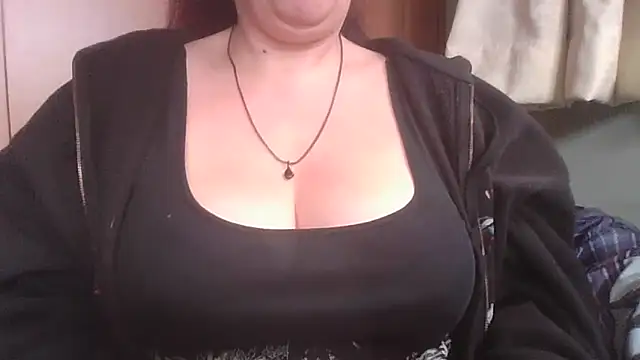 Snapshot of MissKisu chatting on May 14, 2026, 10:11 am MissKisu online show from May 14, 2026, 10:11 am