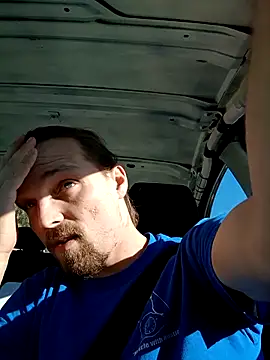 Snapshot of VitaminDrewFl chatting on February 9, 2026, 8:57 pm VitaminDrewFl online show from February 9, 2026, 8:57 pm