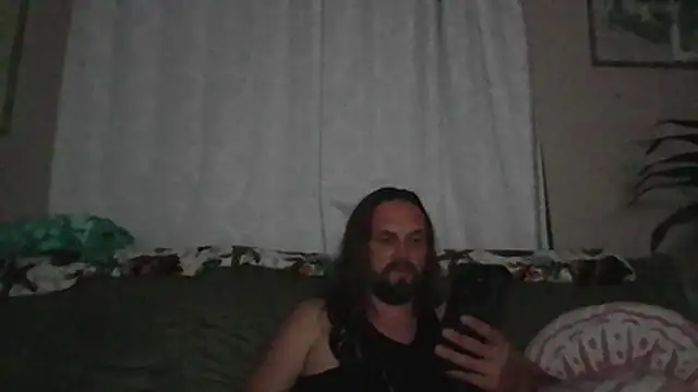 VitaminDrewFl online show from May 25, 2026, 2:50 am