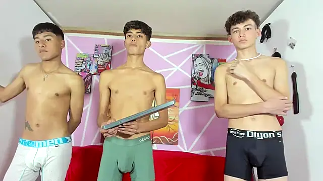 oliverhot2005 online show from January 9, 2025, 9:58 pm