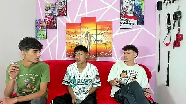 oliverhot2005 online show from January 11, 2025, 7:27 pm