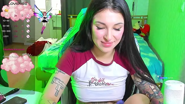 folinskayyya online show from October 3, 2025, 6:32 am