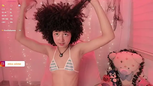 Alice winter  online show from October 23, 2025, 7:12 pm