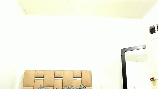 Alishagoddes online show from February 11, 2026, 1:16 pm