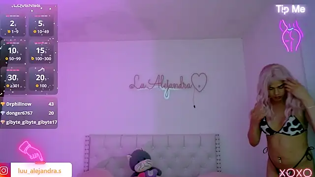 alee lenoxx online show from September 29, 2025, 9:58 am