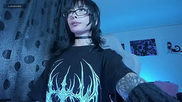 satanbabee online show from January 6, 2026, 12:14 am