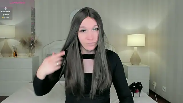 valeriasecret online show from March 9, 2026, 5:11 am