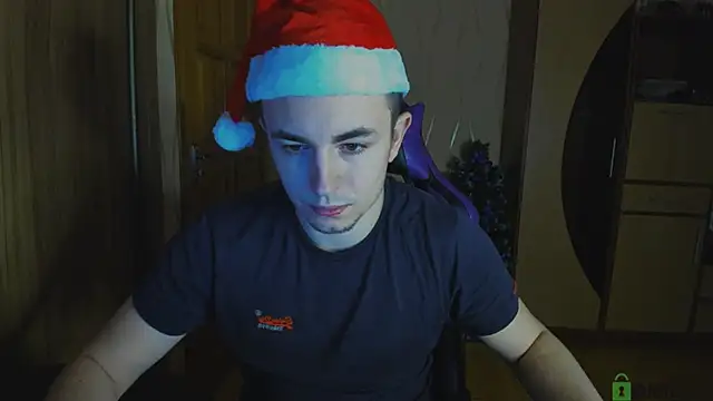 Snapshot of bigmark033 chatting on December 22, 2024, 12:16 pm bigmark033 online show from December 22, 2024, 12:16 pm