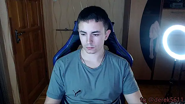 Snapshot of bigmark033 chatting on November 12, 2025, 4:51 pm bigmark033 online show from November 12, 2025, 4:51 pm