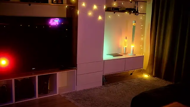 Snapshot of AcidPie chatting on December 24, 2024, 11:11 pm AcidPie online show from December 24, 2024, 11:11 pm