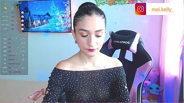 Mei Kelly online show from December 4, 2024, 5:22 pm