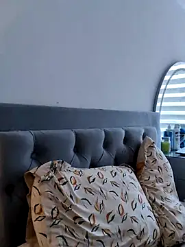 maliciaworld online show from April 7, 2026, 5:57 pm