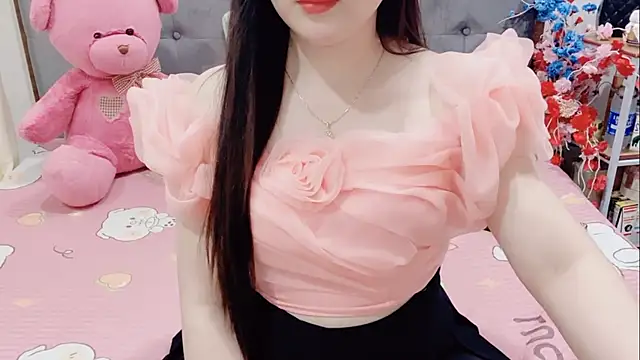 Snapshot of Funikio chatting on March 25, 2026, 2:39 am Funikio online show from March 25, 2026, 2:39 am