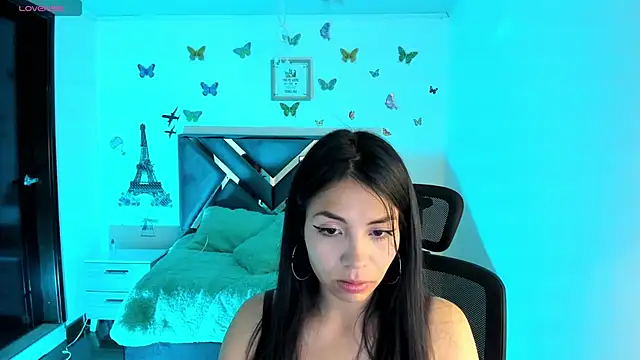Snapshot of Aylinn_diaz chatting on December 4, 2024, 11:35 pm Aylinn diaz online show from December 4, 2024, 11:35 pm