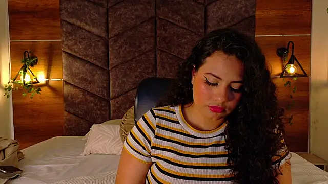 memphiswilliam online show from September 15, 2025, 2:44 am