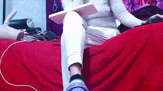 AyshaScott online show from February 23, 2026, 12:35 pm