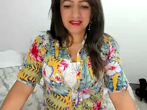 Snapshot of MonicaGarcia_ chatting on March 1, 2025, 9:18 am MonicaGarcia online show from March 1, 2025, 9:18 am