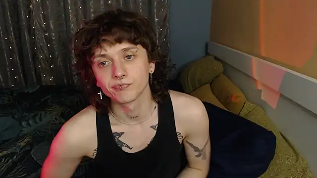 axxxturel online show from December 15, 2025, 3:22 am