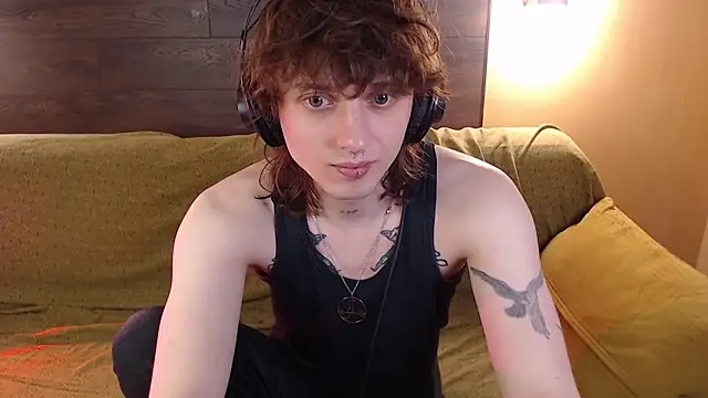 axxxturel online show from February 5, 2026, 2:43 pm