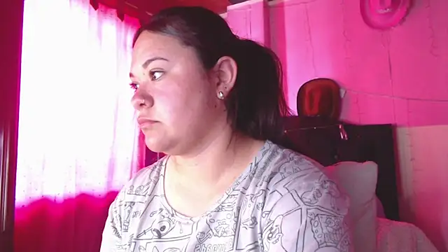 NikkiRous  online show from March 26, 2026, 4:56 pm