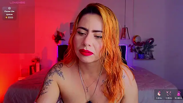 Dulce charlottee online show from October 12, 2025, 7:35 pm