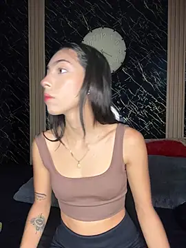 Ema azel online show from January 5, 2025, 1:47 pm