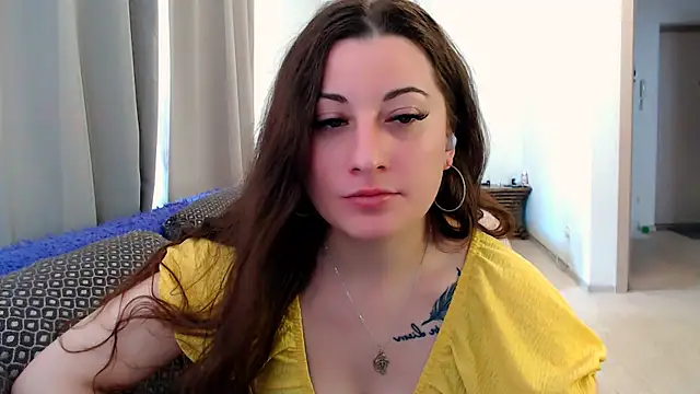 Helen Adams  online show from June 8, 2026, 6:47 am