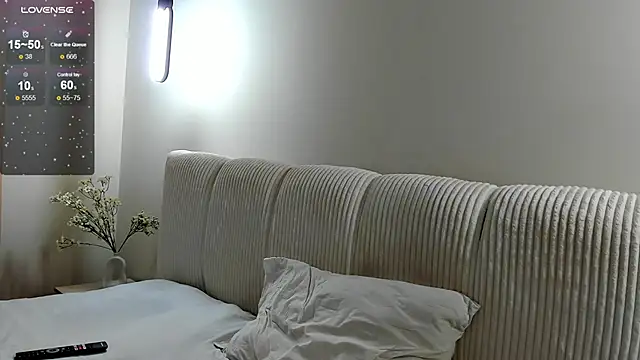 Snapshot of fresh_b1ood chatting on March 4, 2025, 9:54 pm fresh b1ood online show from March 4, 2025, 9:54 pm