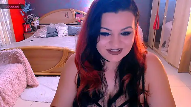 Ariellefoxy online show from February 5, 2026, 7:29 pm