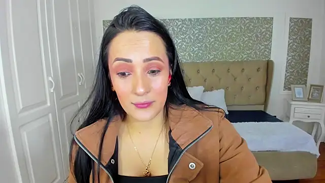 KimWessel  online show from May 29, 2026, 7:23 pm