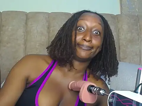 CarlaBeckky online show from March 13, 2025, 4:34 pm