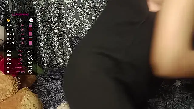 shuhana  online show from January 23, 2025, 1:19 am