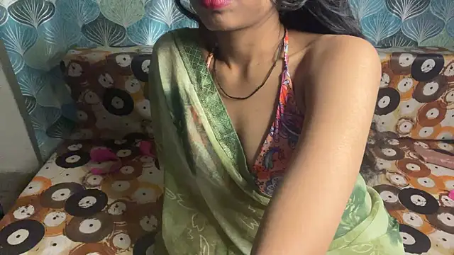 shuhana  online show from April 10, 2026, 4:50 am