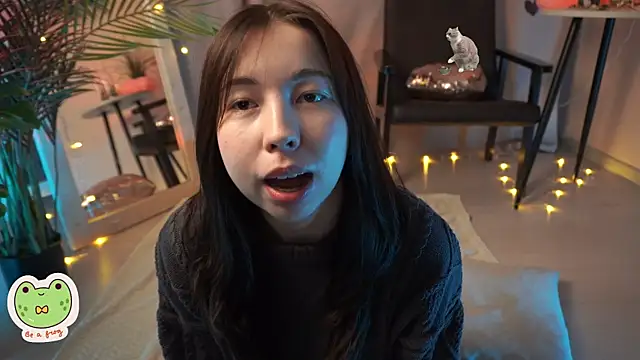 Snapshot of Sarah_Son chatting on February 15, 2025, 11:50 am Sarah Son online show from February 15, 2025, 11:50 am