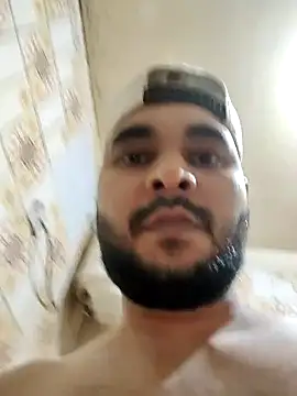 Snapshot of Magicman09@xh chatting on February 22, 2026, 4:27 pm Magicman09xh online show from February 22, 2026, 4:27 pm