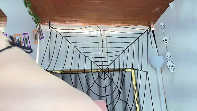 Zoe Curvy online show from October 20, 2025, 12:27 pm