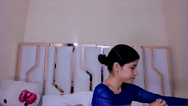 TifanyChill online show from September 16, 2025, 8:10 pm