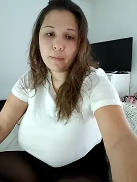 Snapshot of minette-sexy chatting on January 24, 2025, 4:17 pm minette-sexy online show from January 24, 2025, 4:17 pm