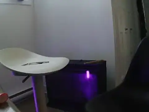 Snapshot of L0cKyseven77 chatting on January 26, 2025, 5:44 pm L0cKyseven77 online show from January 26, 2025, 5:44 pm