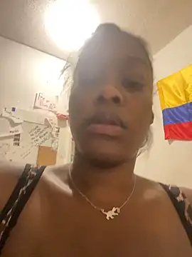 keilysofia online show from October 25, 2025, 1:46 am