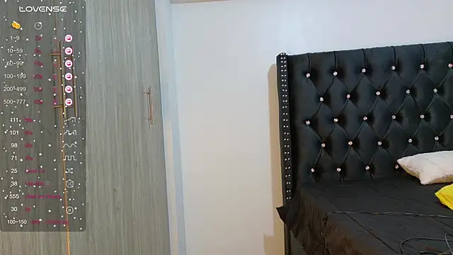 online bestie online show from January 5, 2025, 9:37 am