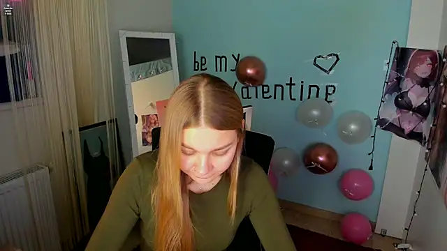 Molly sweetie online show from February 17, 2025, 7:04 am