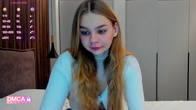 Molly sweetie online show from November 21, 2025, 7:18 am