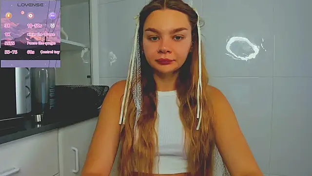 Molly sweetie online show from June 18, 2026, 6:46 am