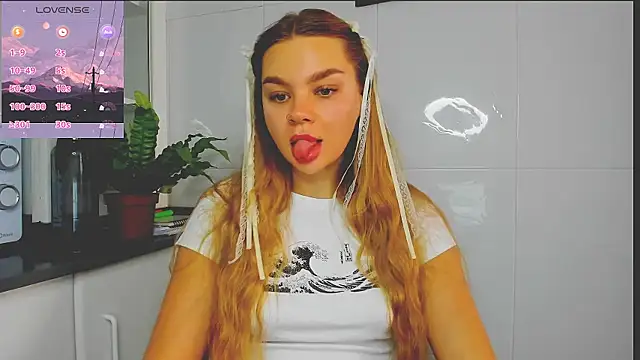 Molly sweetie online show from July 19, 2026, 6:28 am