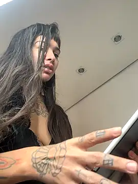 Nikatsu online show from October 12, 2025, 12:15 pm