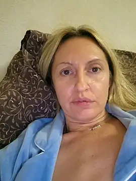 Snapshot of Miss____Mia_ chatting on November 3, 2025, 3:13 pm Miss Mia online show from November 3, 2025, 3:13 pm